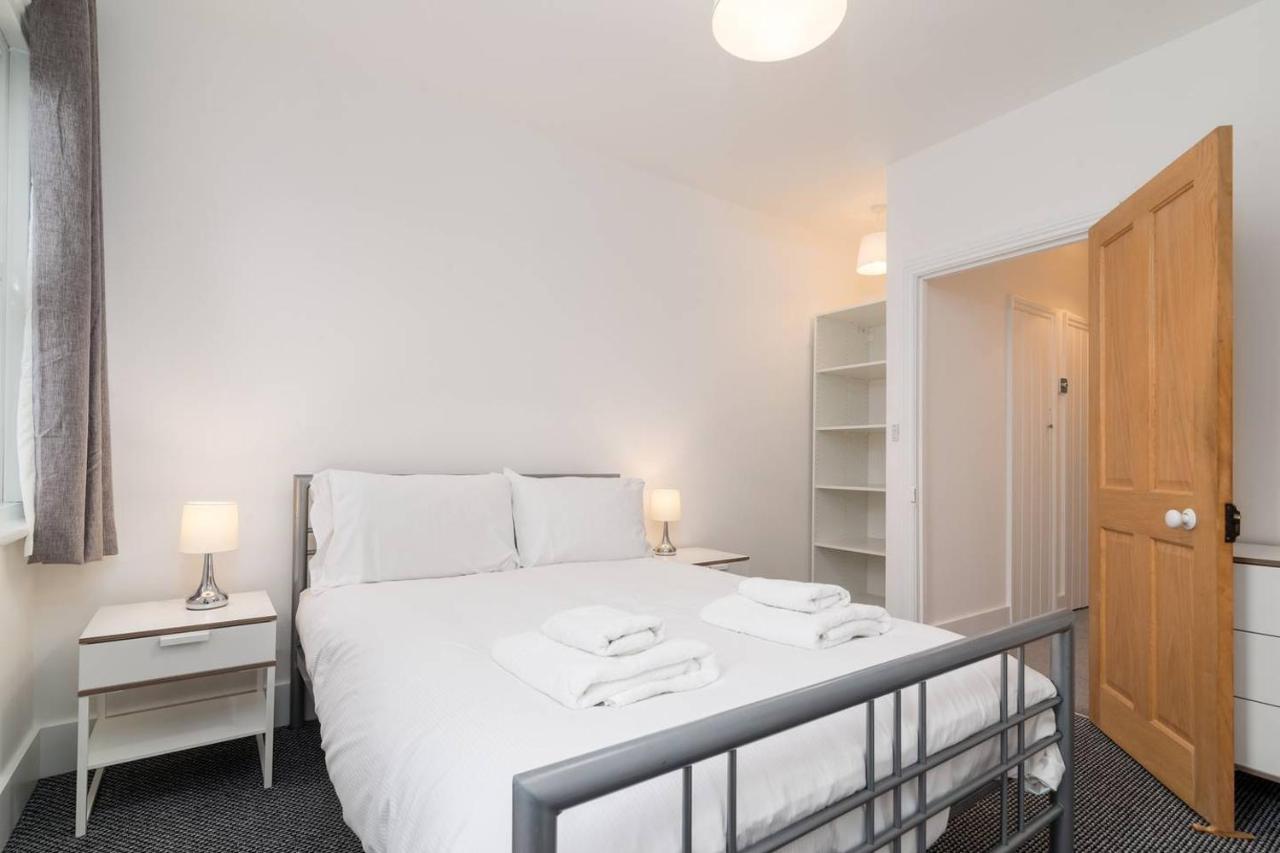 Apartament Guestready - Modern 2-bed For 4 In Golders Green!